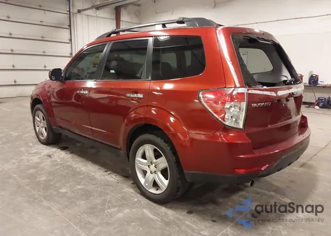 2009 Subaru Forester 2.5X из США, поврежденный, VIN JF2SH63649H786874